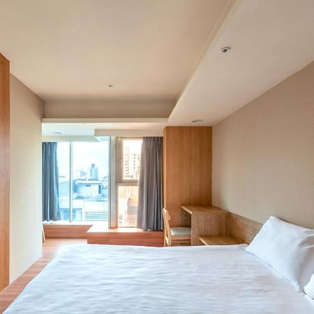 E Lim Hotel Zhongli Luaran gambar