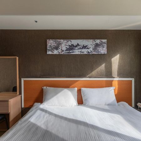 E Lim Hotel Zhongli Luaran gambar