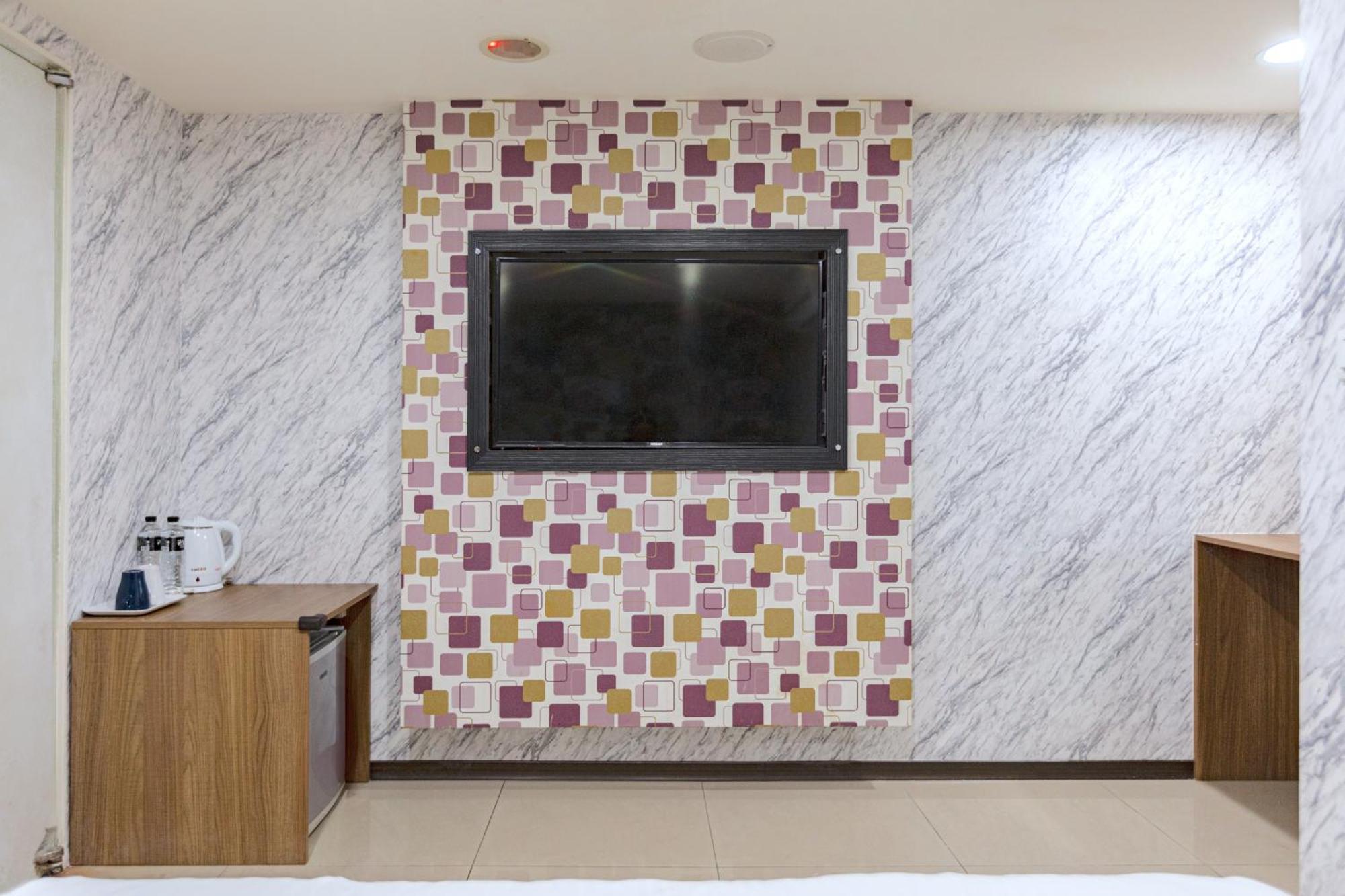 E Lim Hotel Zhongli Bilik gambar