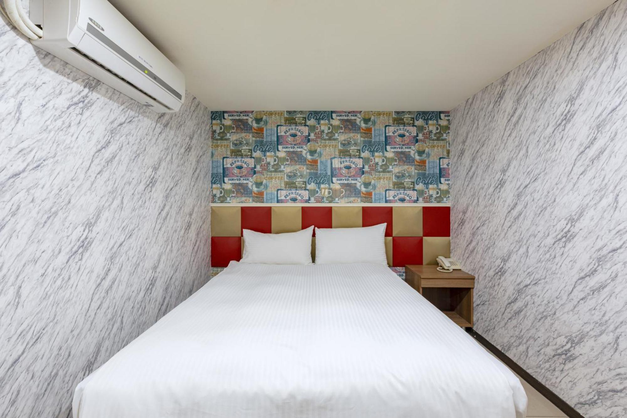 E Lim Hotel Zhongli Bilik gambar